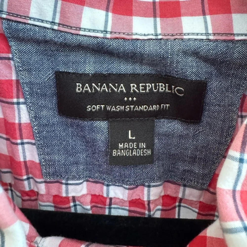 Banana Republic Men's Red White & Blue Plaid Short Sleeve Button Up Shirt Large